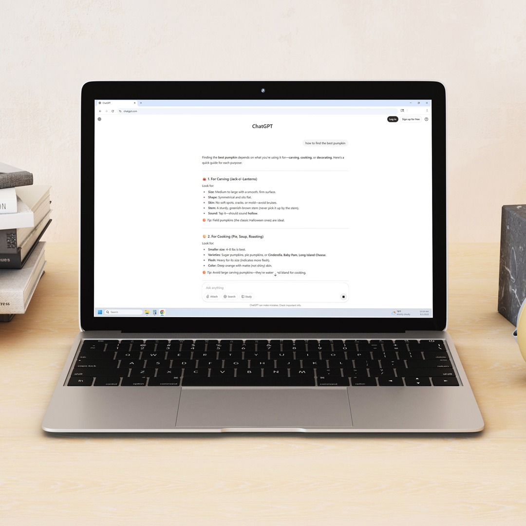 chatgpt and ai searches on computer.